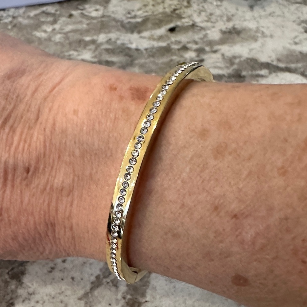 Elegant Gold and Silver Bracelet with Crystals